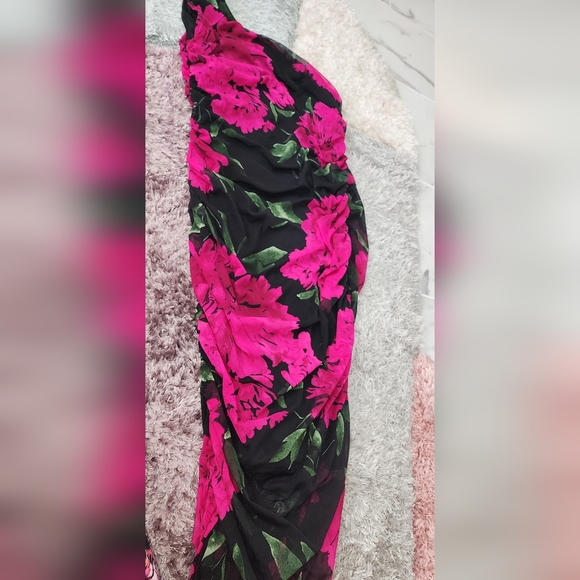 Fashion nova - Picture 6 of 7